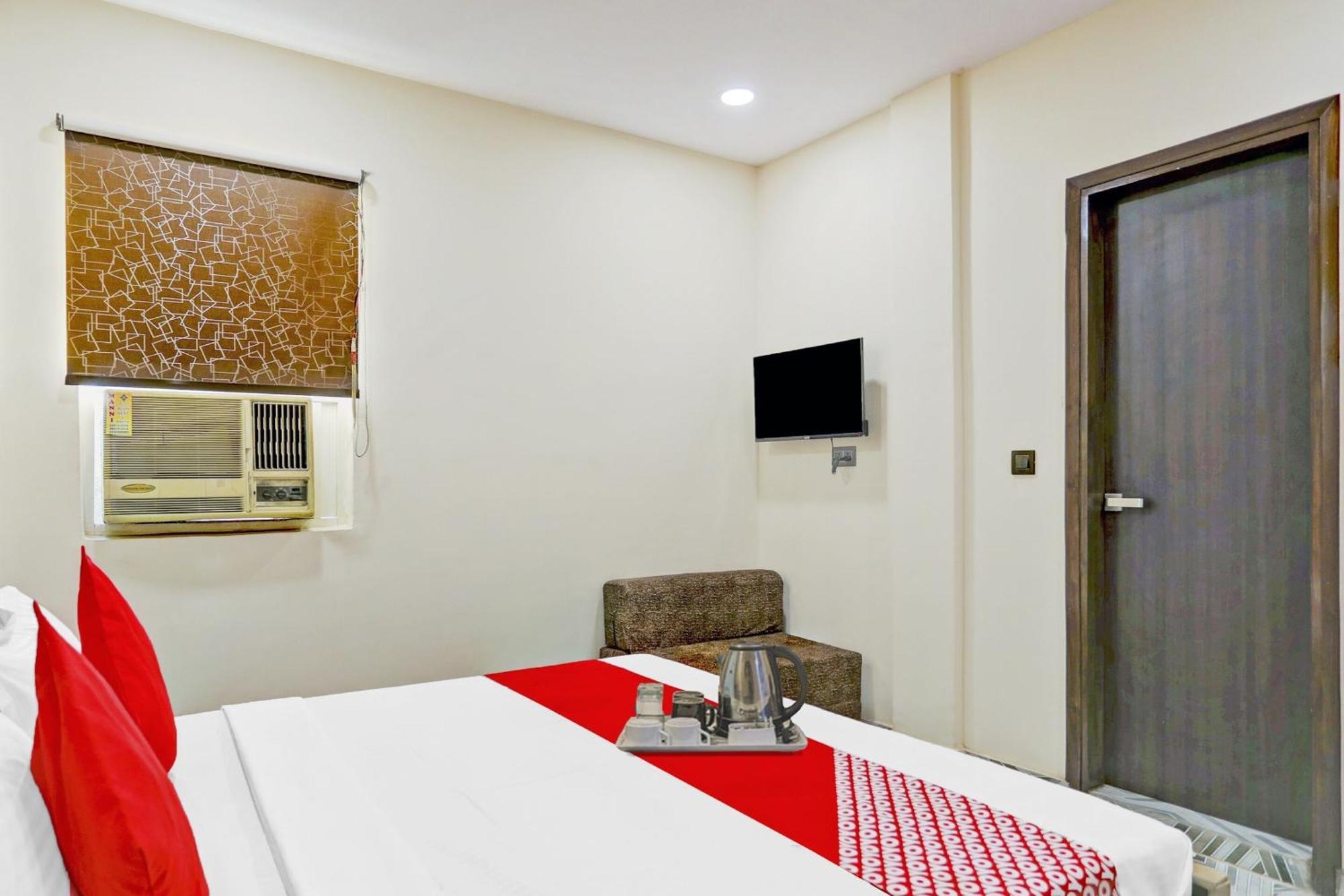 Hotel O Royal Lotus Near Ip Extension Metro Station New Delhi